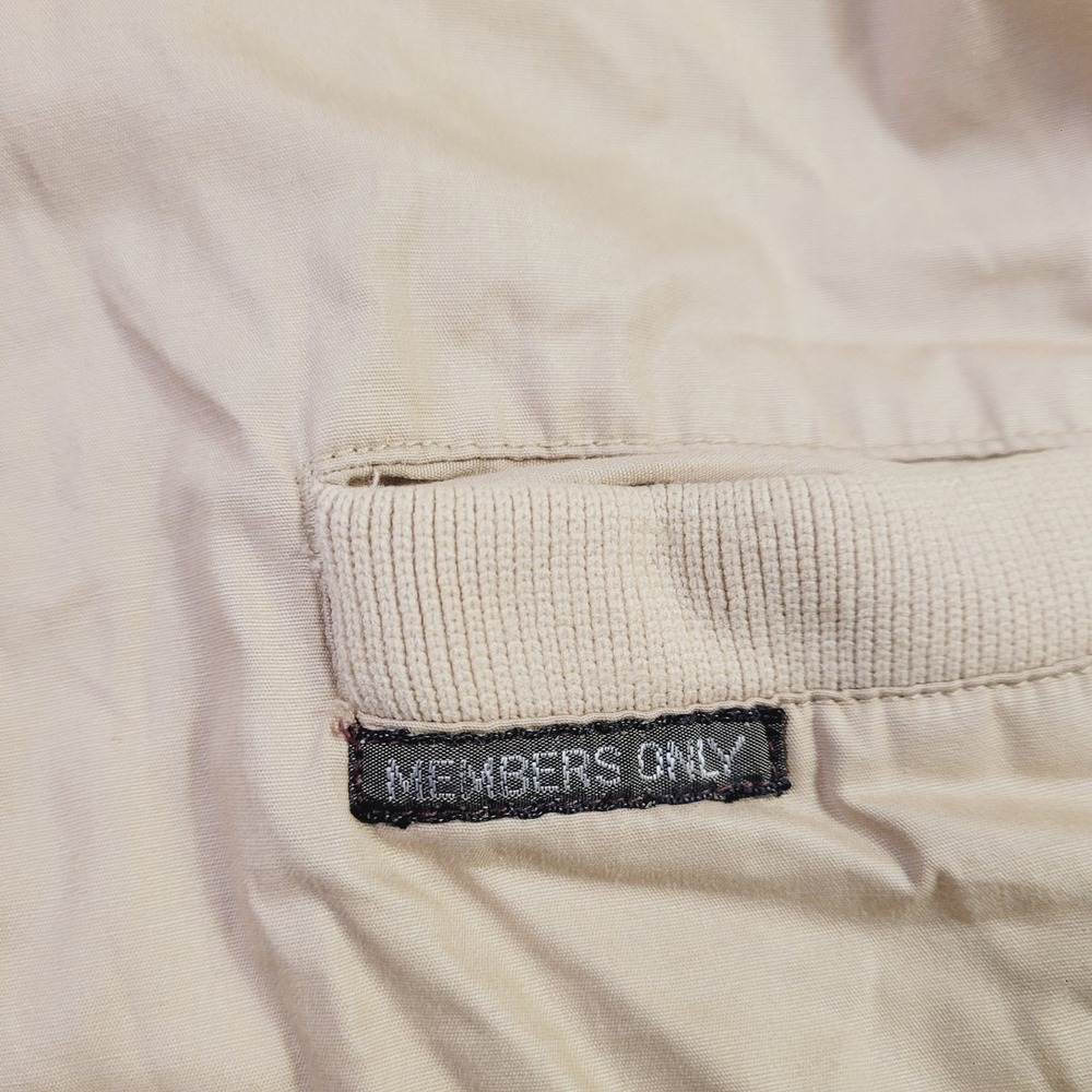 Members Only Mens Vintage Iconic Racer Jacket 40 Tan Beige Zip Up L12 - Picture 8 of 16